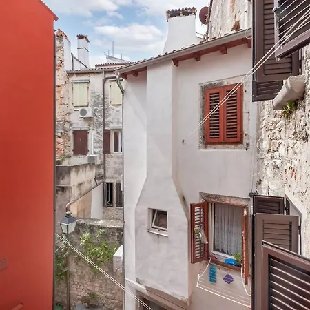 Sy's * Rovinj